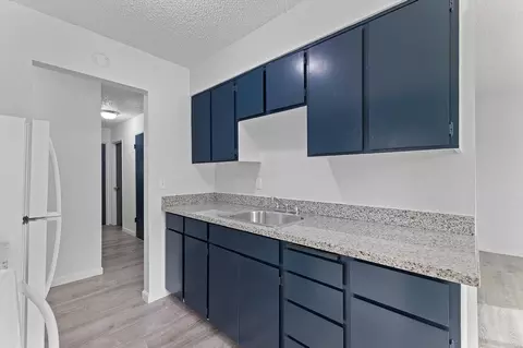 23 NE 162nd Ave, Portland, OR 97230