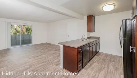 311 Weston Cir, Vista, CA 92083