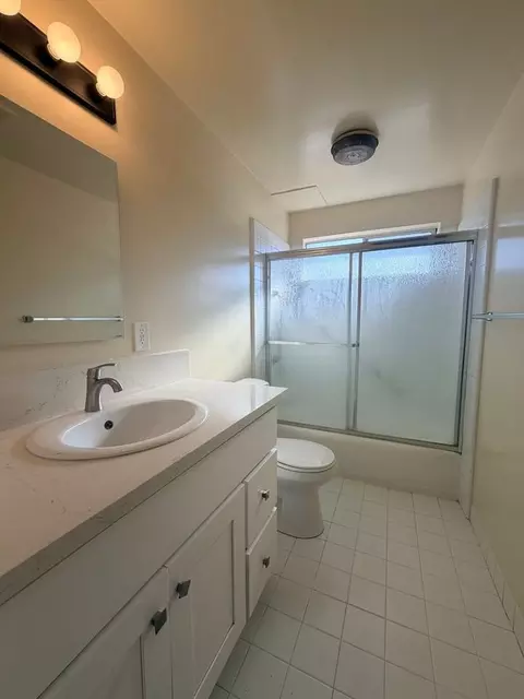 1148 Sonora Ave, Glendale, CA 91201 photo 2