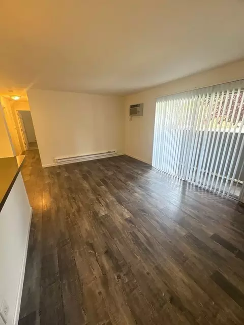 1750 Stokes St, San Jose, CA 95126
