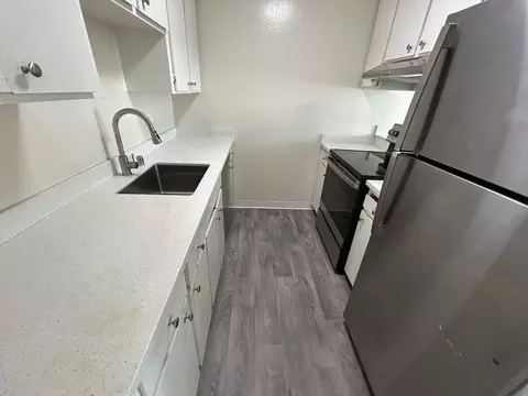 1120 Mission Rd, South San Francisco, CA 94080