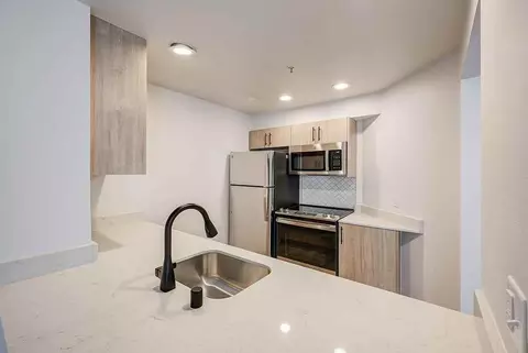 2922 Western Ave, Seattle, WA 98121 photo 36