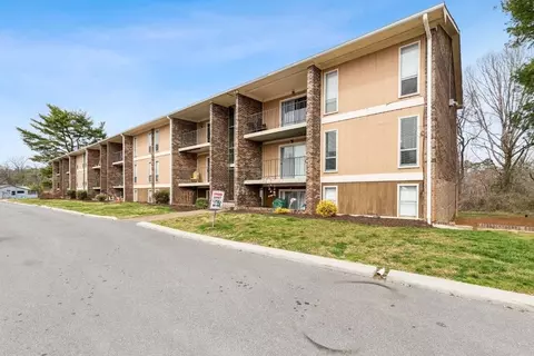 300 W Midvale Ave, Chattanooga, TN 37405 photo 23