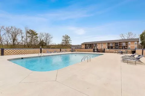 300 W Midvale Ave, Chattanooga, TN 37405 photo 19
