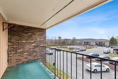 300 W Midvale Ave, Chattanooga, TN 37405 photo 24
