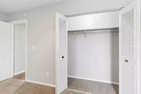 300 W Midvale Ave, Chattanooga, TN 37405 photo 8