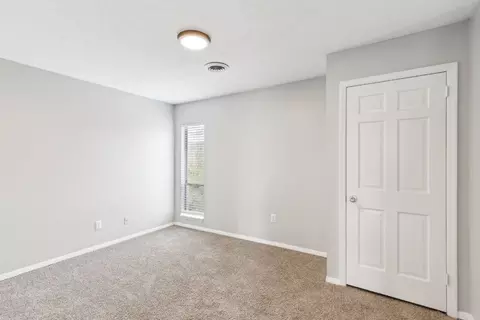 300 W Midvale Ave, Chattanooga, TN 37405 photo 12