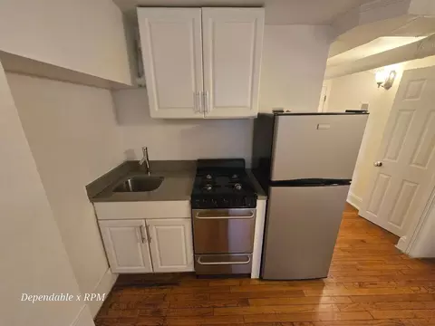 86 Charles St, Boston, MA 02114