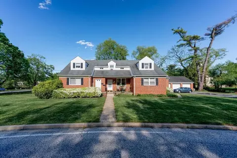5511 Pimlico Rd, Baltimore, MD 21209