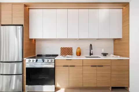 395 Carroll St, Brooklyn, NY 11231