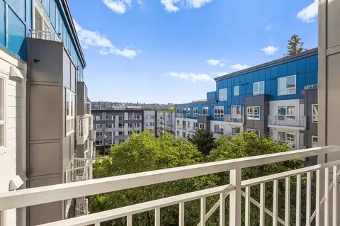 1215 Dexter Ave N, Seattle, WA 98109 photo 21
