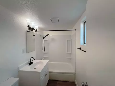 110 Ogden Ave, Las Vegas, NV 89101 photo 3