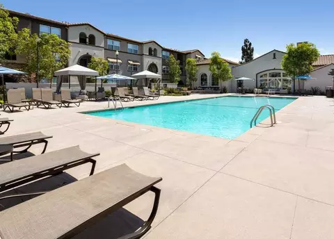 1571 Flynn Rd, Camarillo, CA 93012 photo 18