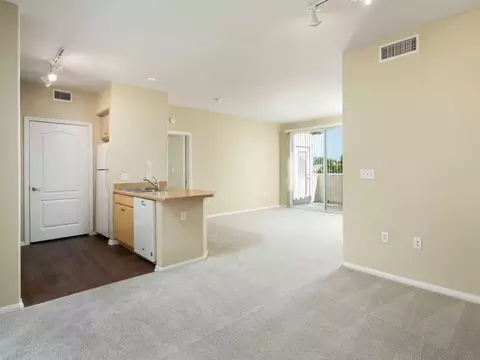 1571 Flynn Rd, Camarillo, CA 93012 photo 13