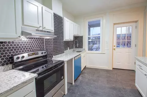 206 Center St, Wilkinsburg, PA 15221