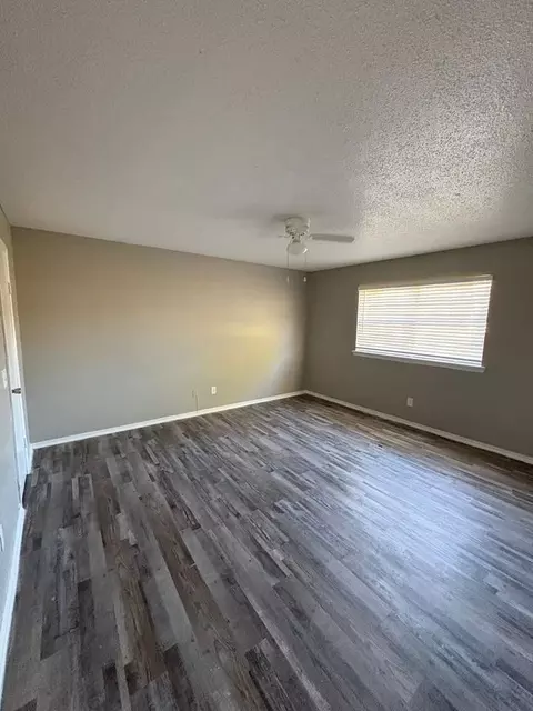 2502 N Rockwell Ave, Bethany, OK 73008