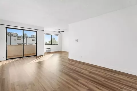 1332 N Vista St, Los Angeles, CA 90046