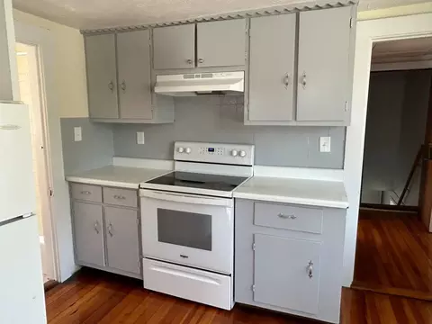 11 Clark St, Milford, MA 01757