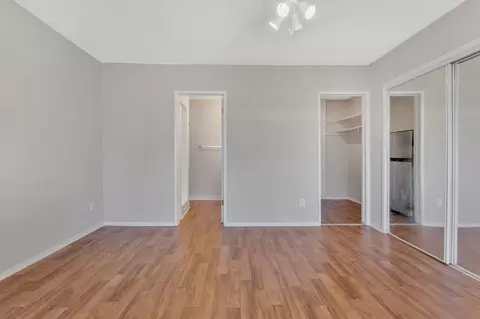 5754 Fair Ave, Los Angeles, CA 91601