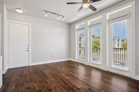 3301 Hudnall St, Dallas, TX 75235 photo 7