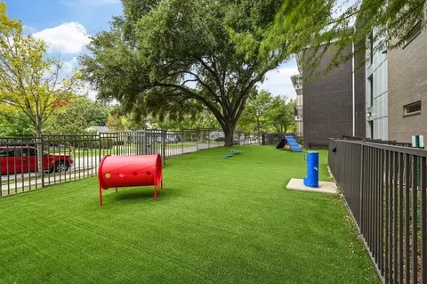 3301 Hudnall St, Dallas, TX 75235 photo 13
