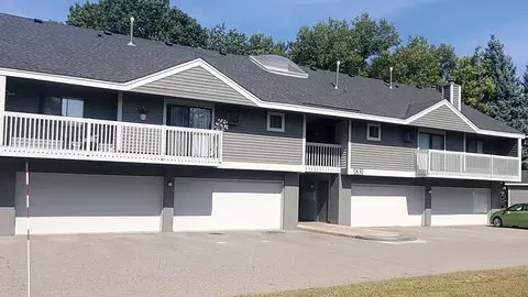 1813 Trailway Dr, Eagan, MN 55122 photo 13