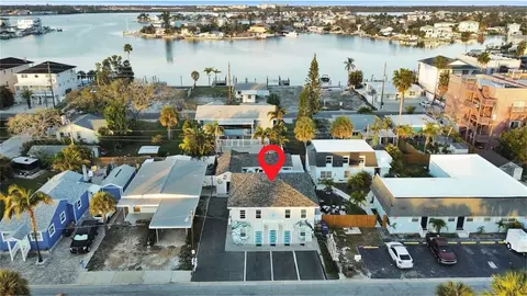 14135 Palm St, Madeira Beach, FL 33708