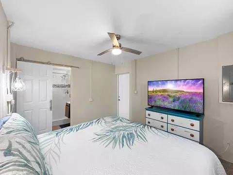 14135 Palm St, Madeira Beach, FL 33708 photo 5