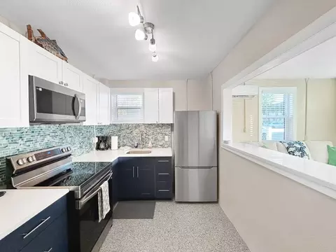 14135 Palm St, Madeira Beach, FL 33708 photo 3