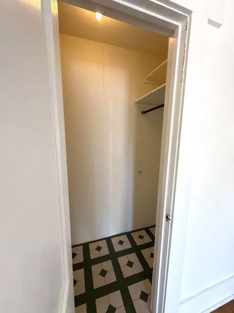317 Cornell Dr SE, Albuquerque, NM 87106