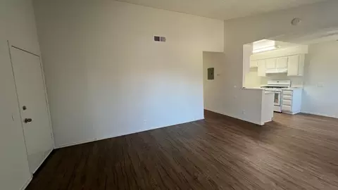 881 W La Habra Blvd, La Habra, CA 90631