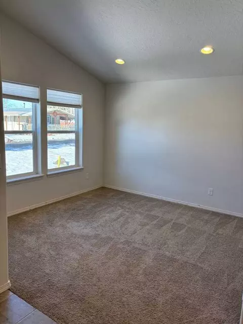 51580 Stillwell St, La Pine, OR 97739 photo 4