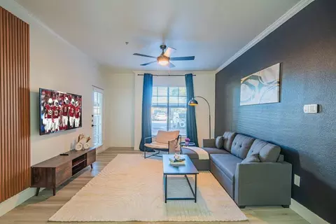7455 N 95th Ave, Glendale, AZ 85305