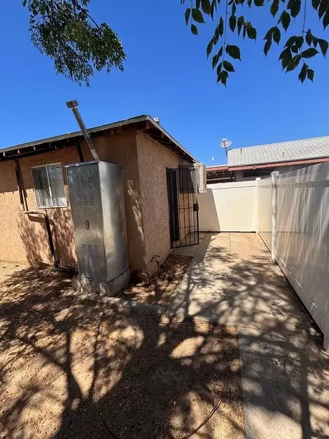 38219 12th St E, Palmdale, CA 93550 photo 5