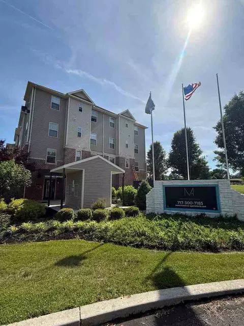 2 Morningstar Ln, Shippensburg, PA 17257
