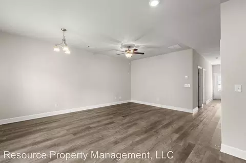 4335 Mcclure Springs Dr, Oakwood, GA 30566
