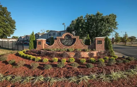 5709 Electra Ln, Charlotte, NC 28212