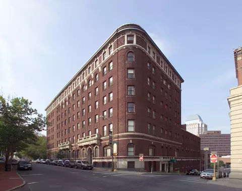 122 Chestnut St, Springfield, MA 01103
