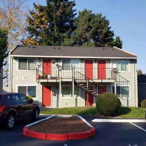 760 SE 10th Ave, Hillsboro, OR 97123