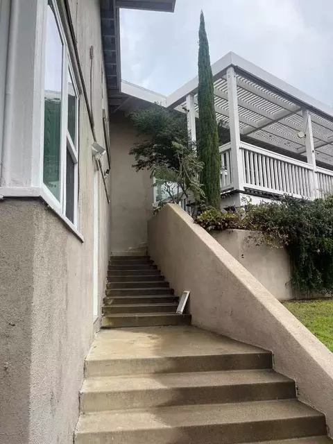 714 Oceanview Dr, Fullerton, CA 92832 photo 3