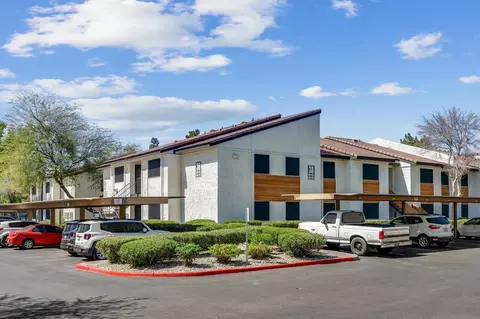 7007 W Indian School Rd, Phoenix, AZ 85033 photo 6
