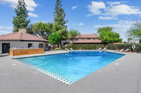 7007 W Indian School Rd, Phoenix, AZ 85033 photo 8