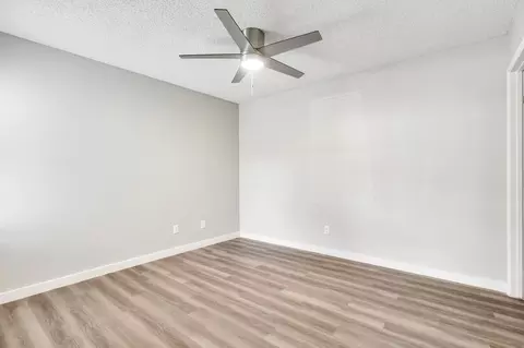 7007 W Indian School Rd, Phoenix, AZ 85033 photo 22