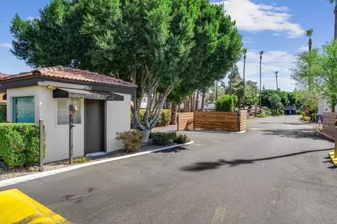 7007 W Indian School Rd, Phoenix, AZ 85033 photo 17