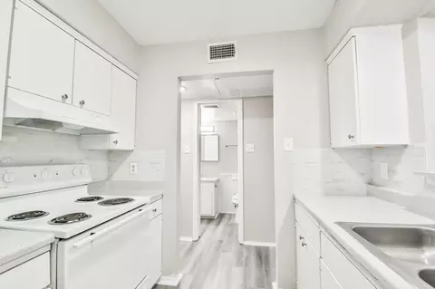 2400 44th St, Lubbock, TX 79412