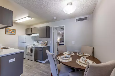 4141 W Glendale Ave, Phoenix, AZ 85051 photo 5