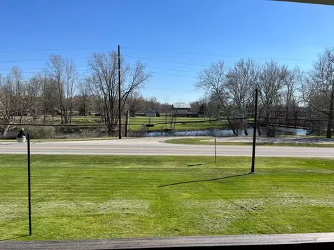 3441 W Warren Dr, Warsaw, IN 46580