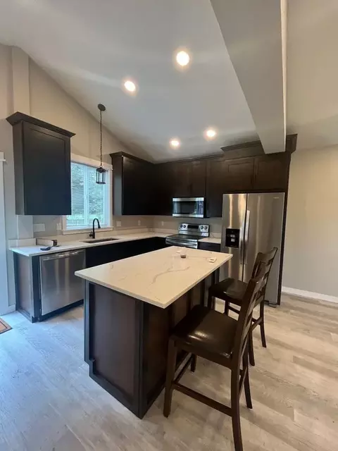 1625 River Loop 1, Eugene, OR 97404 photo 6