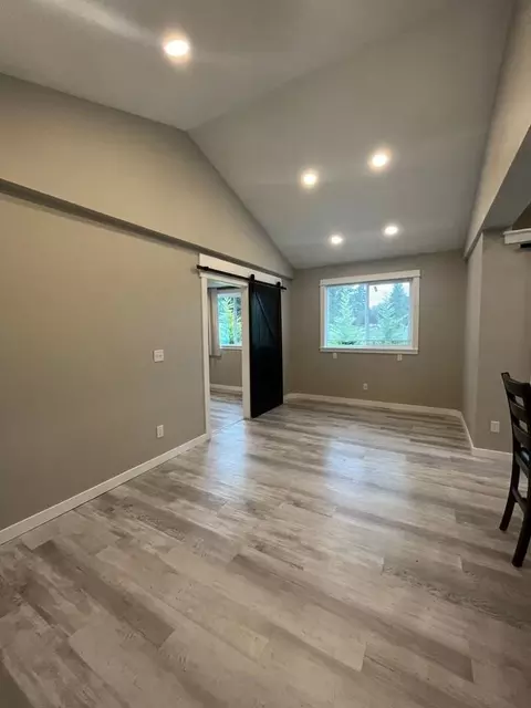 1625 River Loop 1, Eugene, OR 97404 photo 7