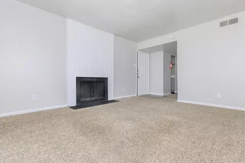 3035 W Pentagon Pkwy, Dallas, TX 75233 photo 10